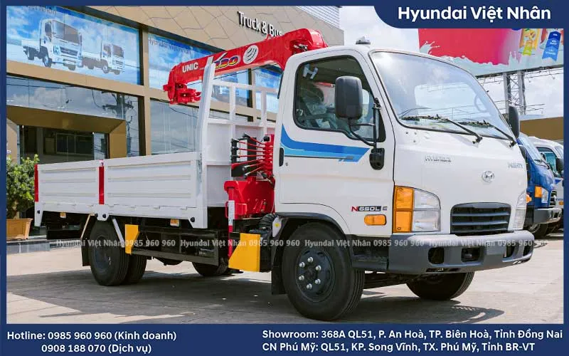 Xe tải Hyundai N650L gắn cẩu Unic V233 đa năng