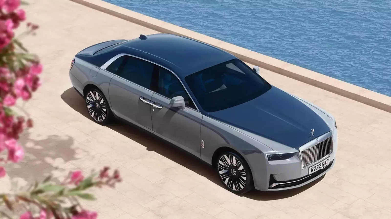 Rolls-Royce Phantom - chiếc xe tốt nhất thế giới