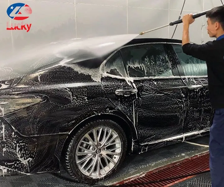 Tiệm rửa ô tô tại quận 1 tphcm Bi