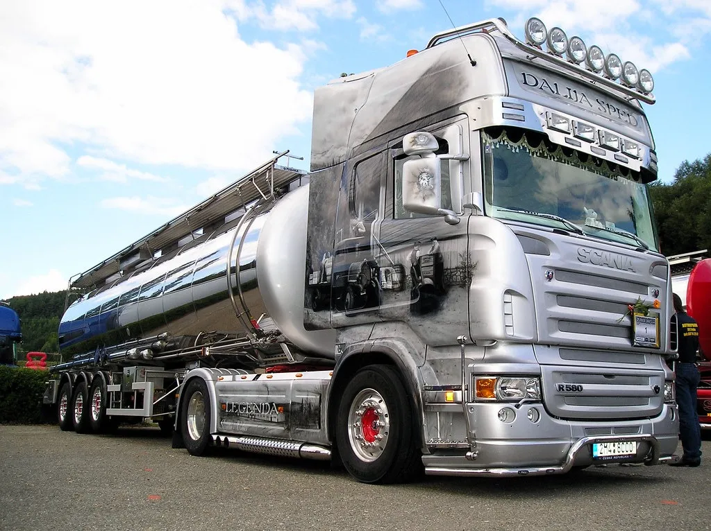 Scania R 580 động cơ V8 16 lít
