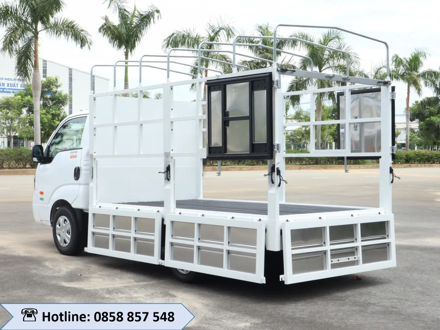 Đèn hậu và thiết kế đuôi xe Kia K200 1.9 tấn