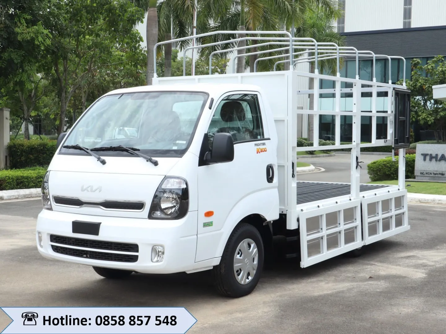 Tổng quan ngoại hình xe Kia K200 thùng mui bạt 5 bửng