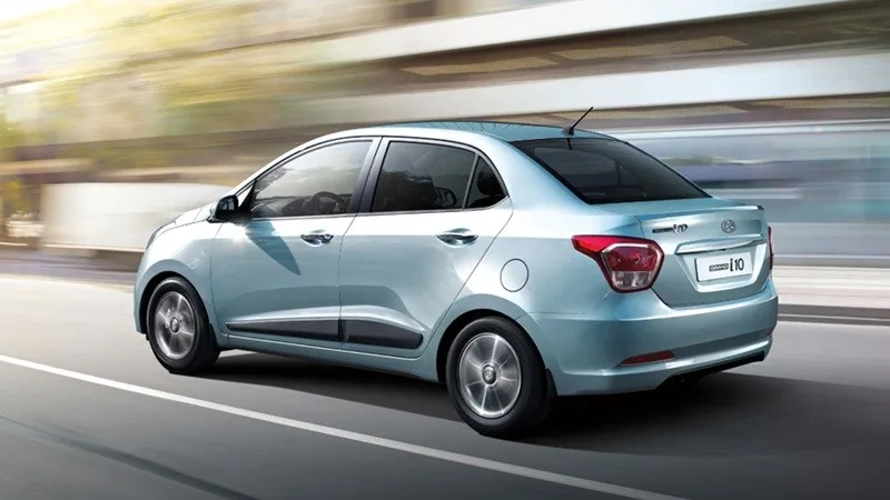 Cấu trúc xe Sedan với đuôi dài