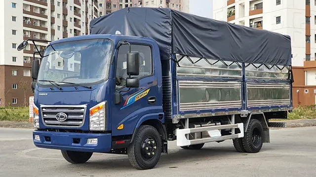 Xe tải JAC N350 tải trọng 3.5 tấn vận hành ổn định trên đường trường