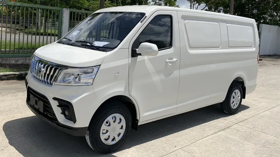 Xe Van JAC phiên bản thùng dài phù hợp chở hàng cồng kềnh