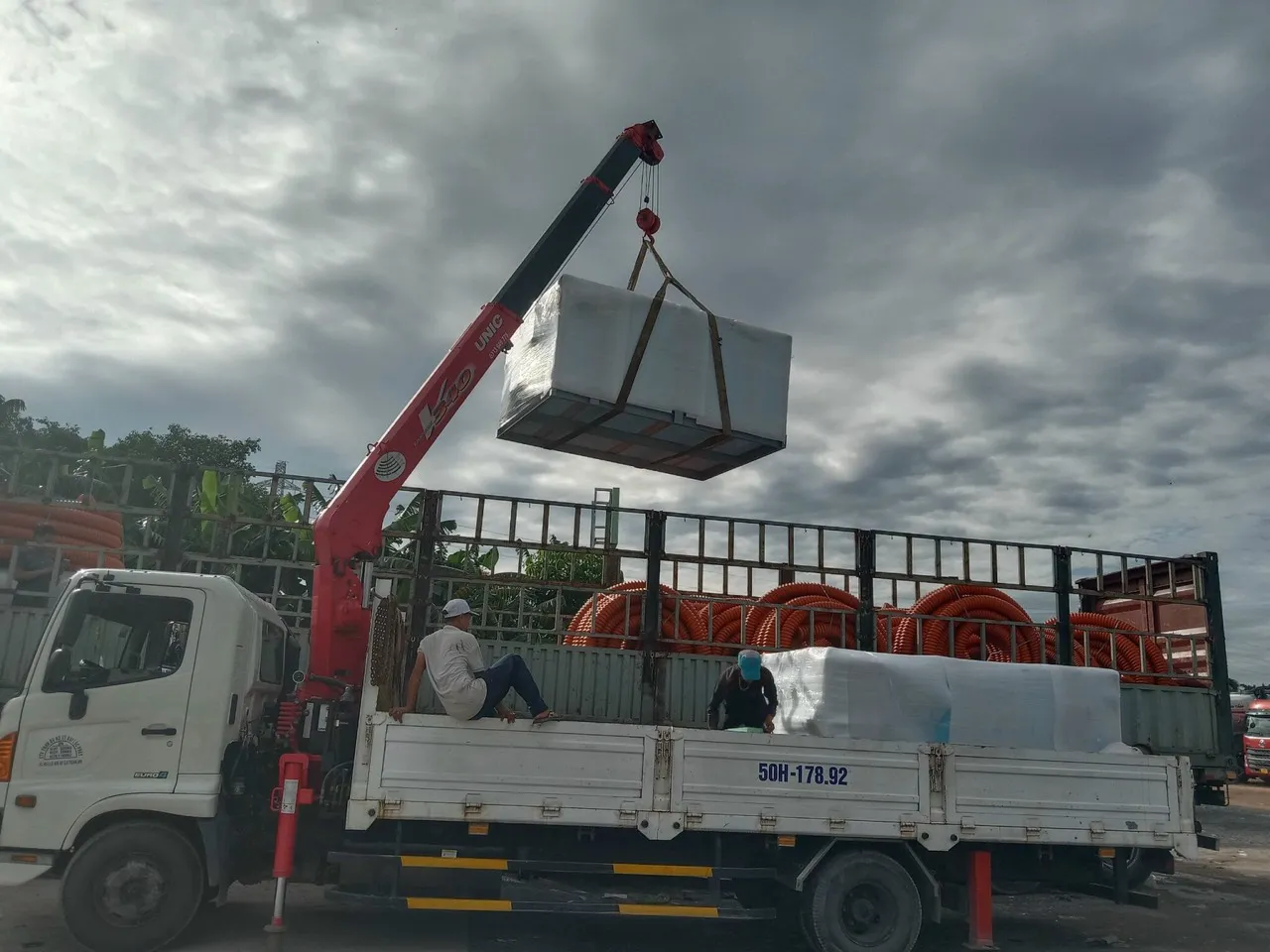 Thuê xe cáº©u rÃºt Container