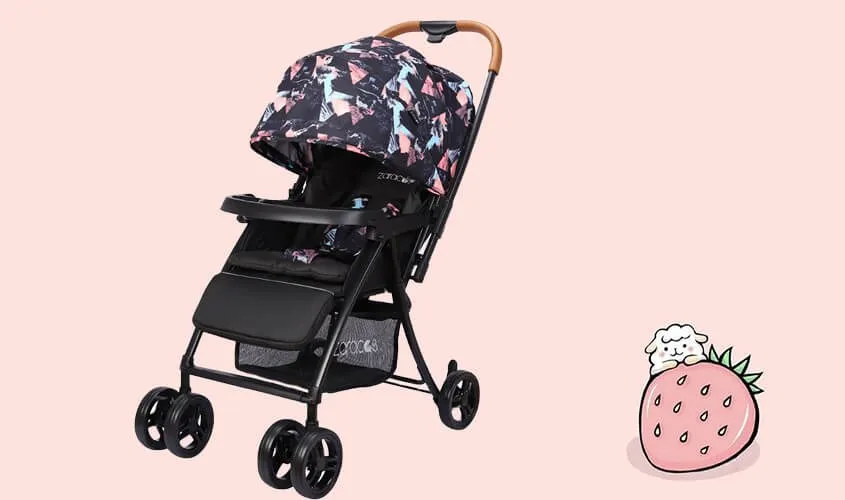 Xe đẩy Zaracos Oral 2706 có đệm dày và mái che chống tia UV