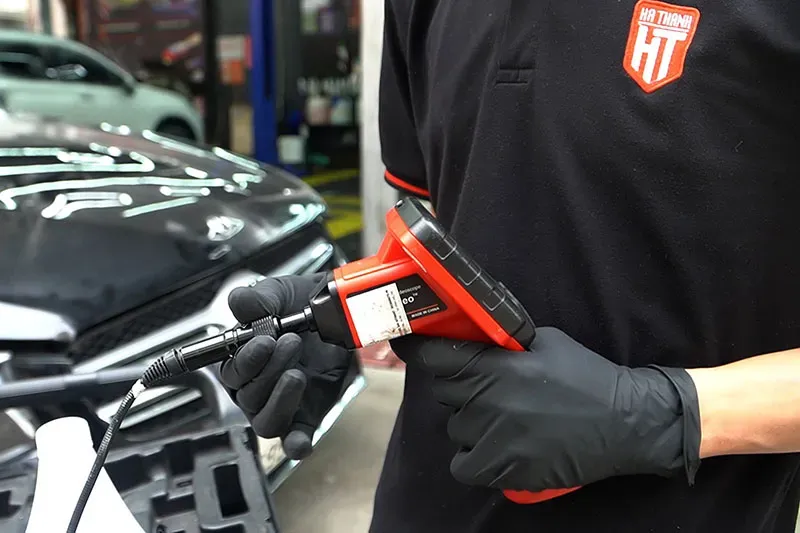 Vệ sinh điều hòa ô tô định kỳ bảo vệ sức khỏe và hiệu suất xe