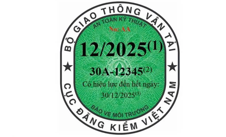 Tem kiểm định màu xanh lá cây dùng cho xe cơ giới sử dụng năng lượng sạch, thân thiện môi trường. Ảnh: Bộ GTVT.