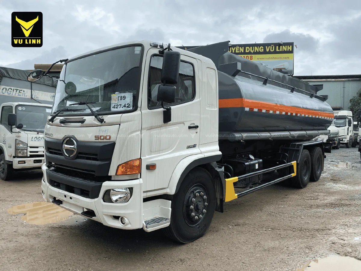 Xe chở hóa chất 18 khối Hino FM chuyên dụng vận tải axit