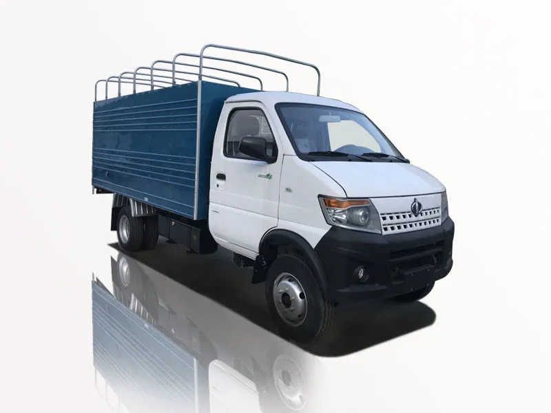 Xe bán tải Dongben Q20 1,9 tấn thùng mui bạt màu xanh