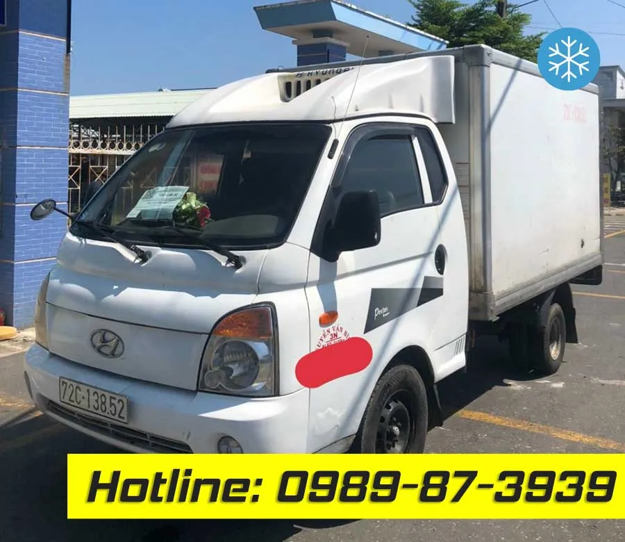 Xe đông lạnh Porter 1 tấn cũ đời 2006