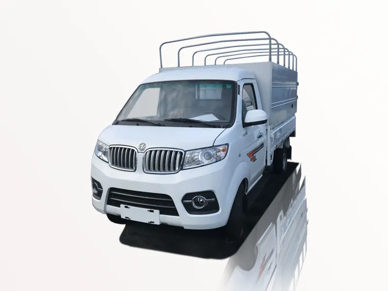 Xe bán tải Dongben T30 990kg thùng mui bạt màu trắng