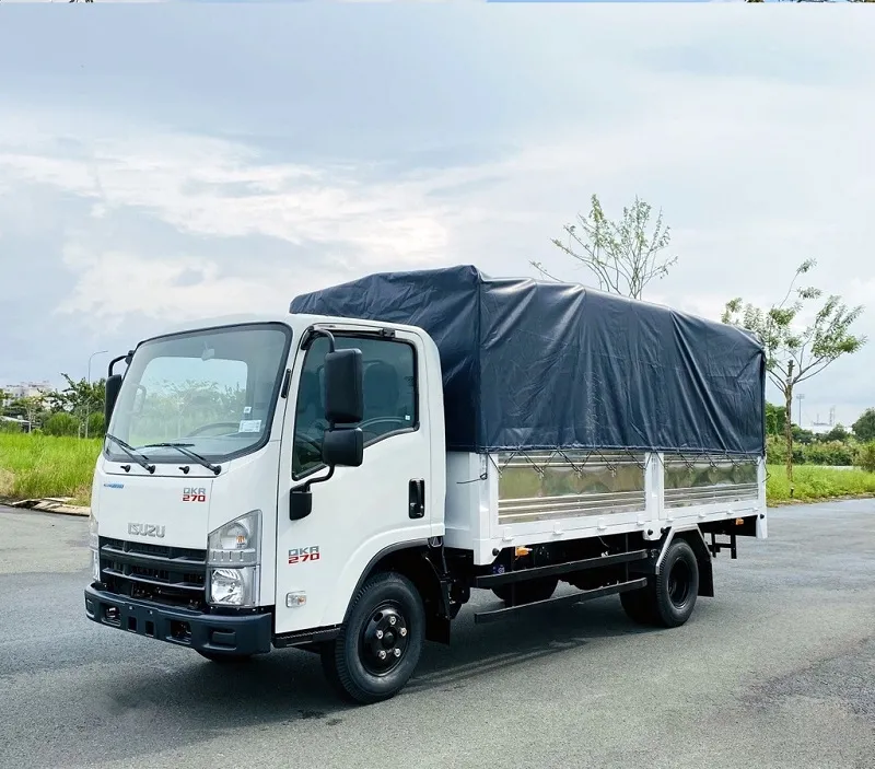 Xe tải Isuzu 2.5 tấn QKR 270 QMR77HE4