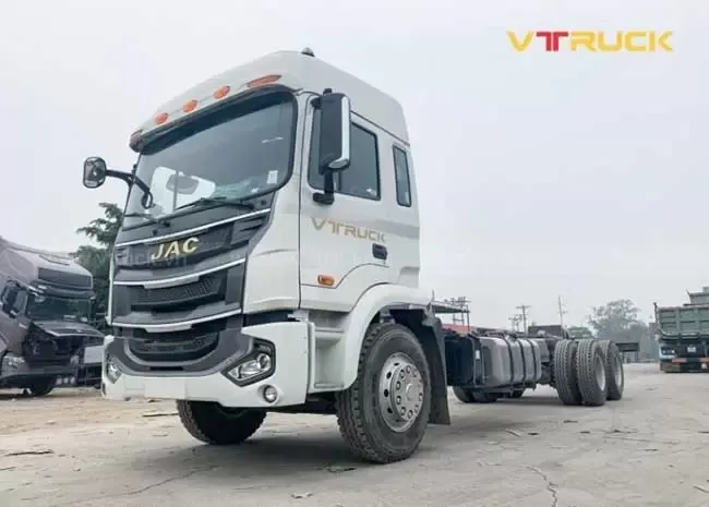 Ngoại hình xe tải JAC A5 nhập khẩu nguyên chiếc đời 2026