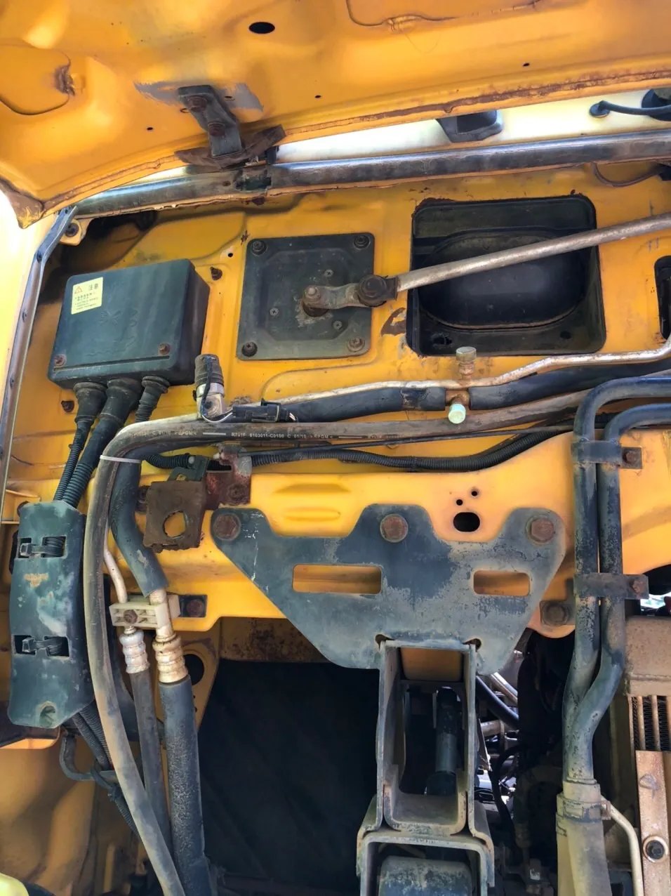 Xe ben dongfeng 3 chân