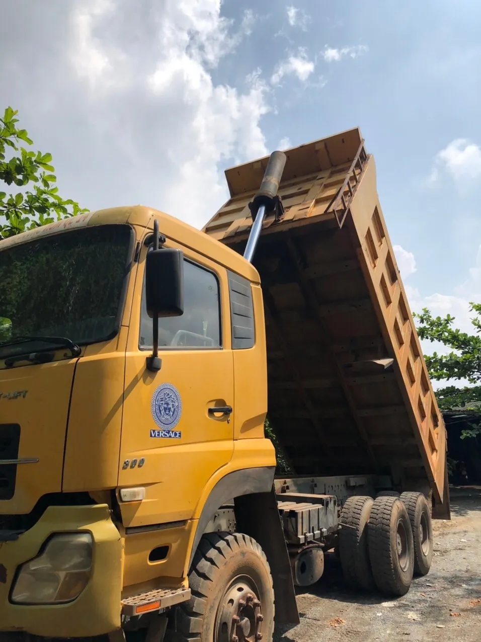 Xe ben dongfeng 3 chân