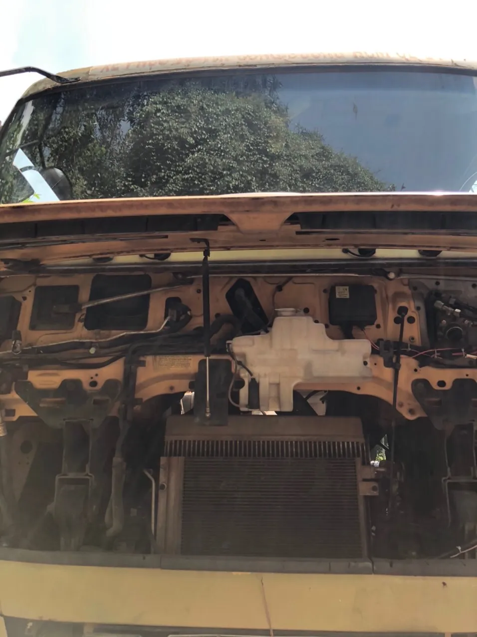 Xe ben dongfeng 3 chân