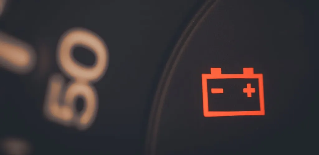 Xử lý bình ắc quy hết điện đột ngột bằng các biện pháp chuyên nghiệp