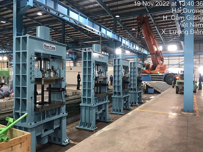 Dịch vụ nâng hạ di dời máy công nghiệp Tại Hải Dương