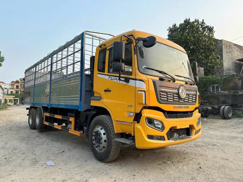 Kích thước thùng xe tải Dongfeng 3 chân dài 7.8 mét tiêu chuẩn