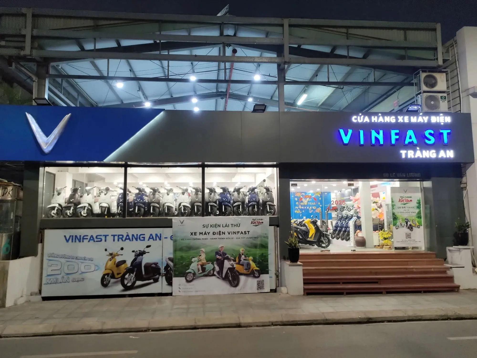 Trung tâm dịch vụ 3S VinFast Tràng An - Chuyên cung cấp phụ tùng và bảo hành chính hãng