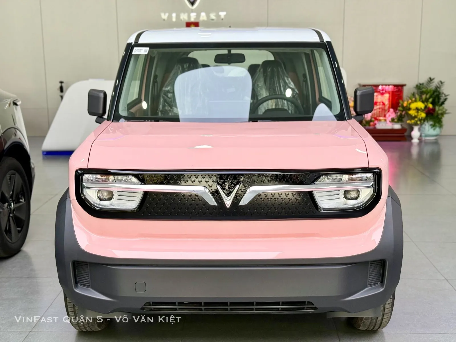 Ngoại thất VF3 thiết kế vuông vức, cá tính